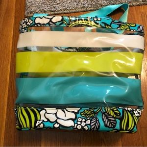 Vera Bradley plastic tote